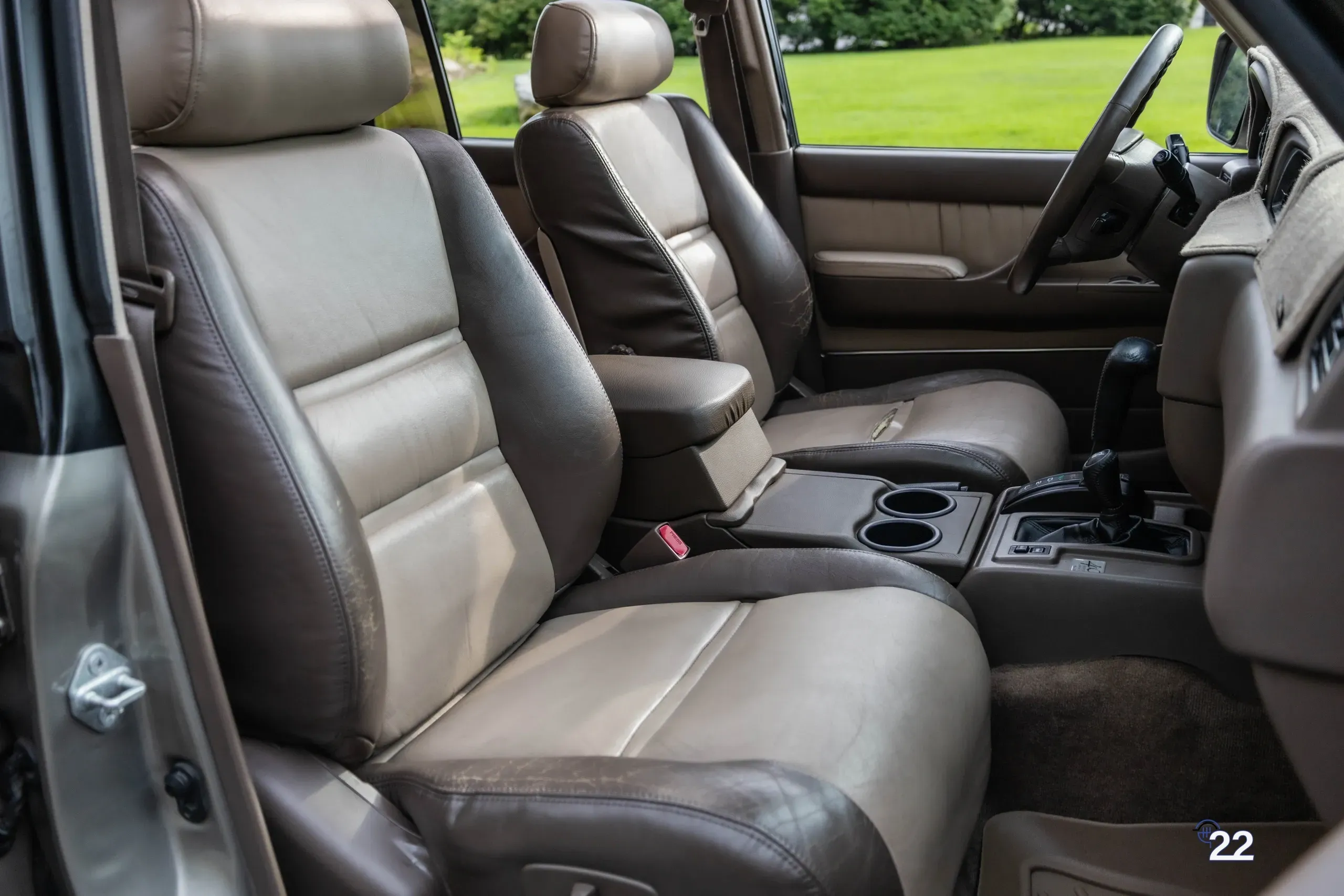 1997-toyota-land-cruiser-40th-anniversary-for-sale-pa57