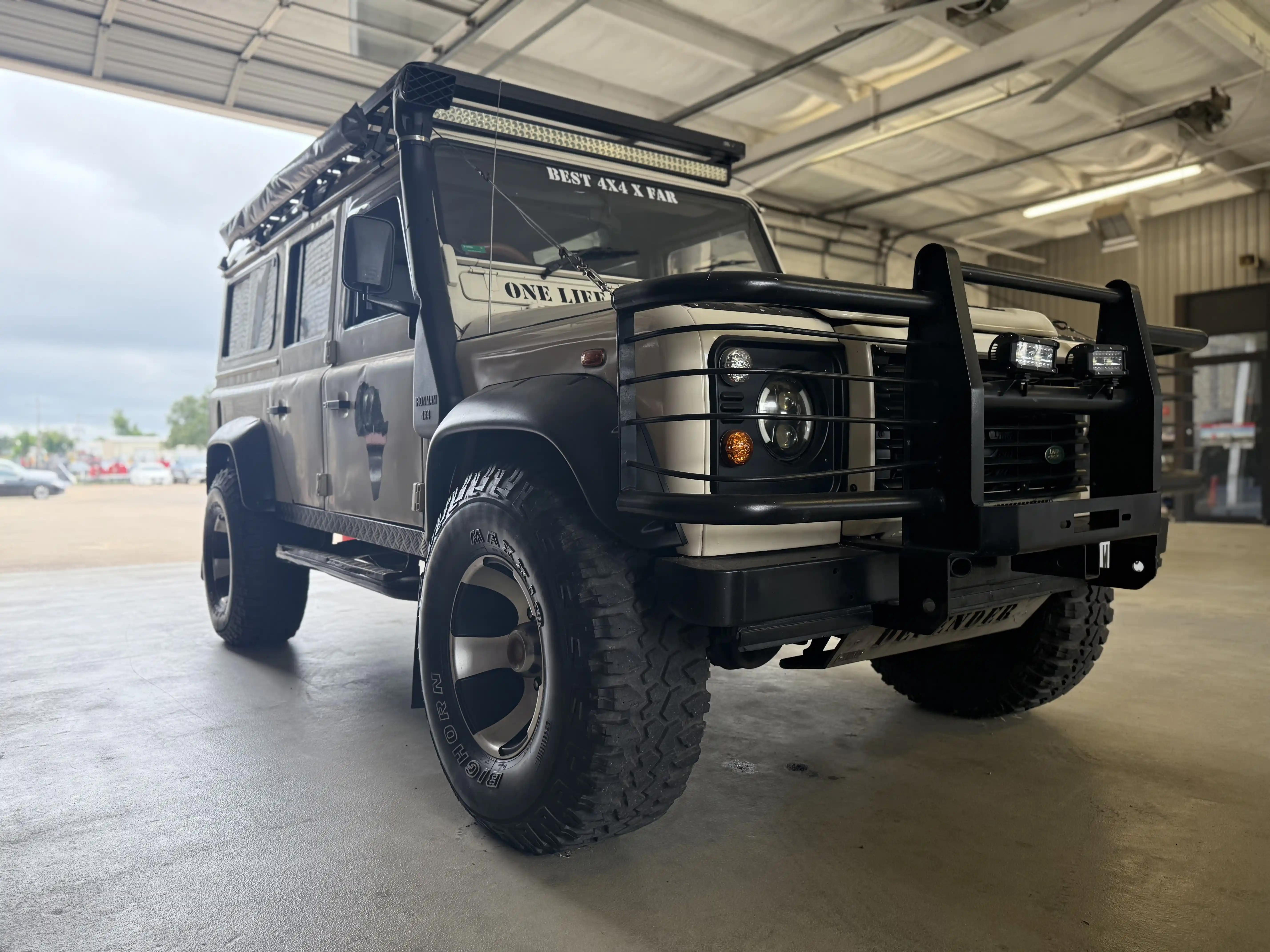1998-Land-Rover-Defender-TD5-for-sale-texas-08