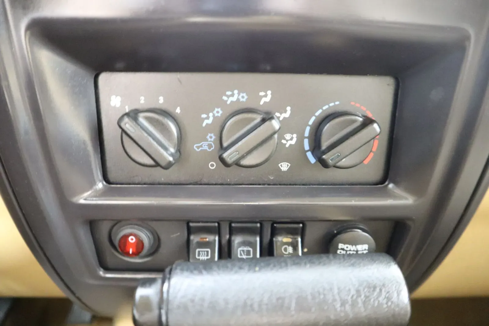 1998-jeep-cherokee-sport-for-sale-colorado-springs-co-28