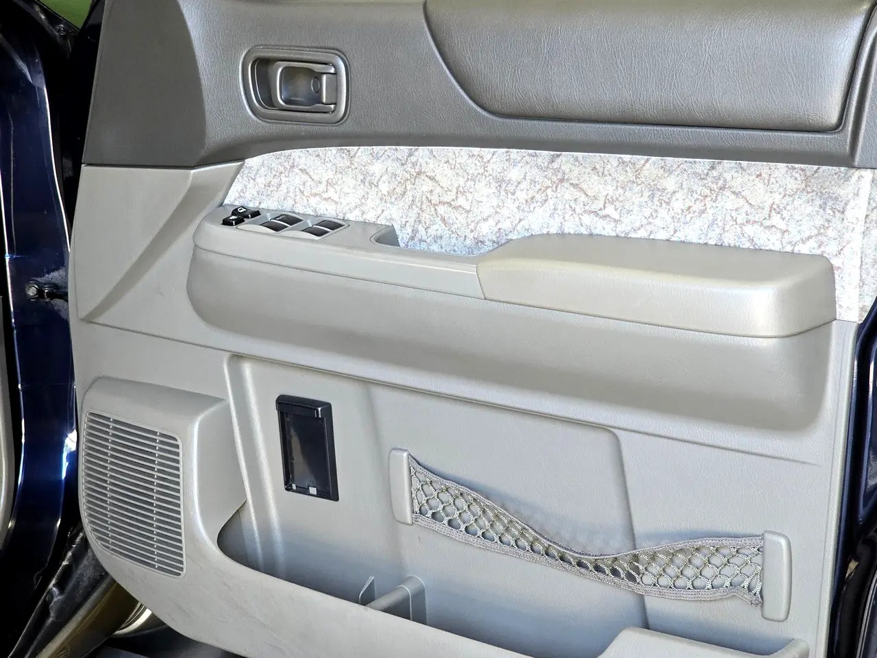 1998-nissan-safari-gran-road (9)