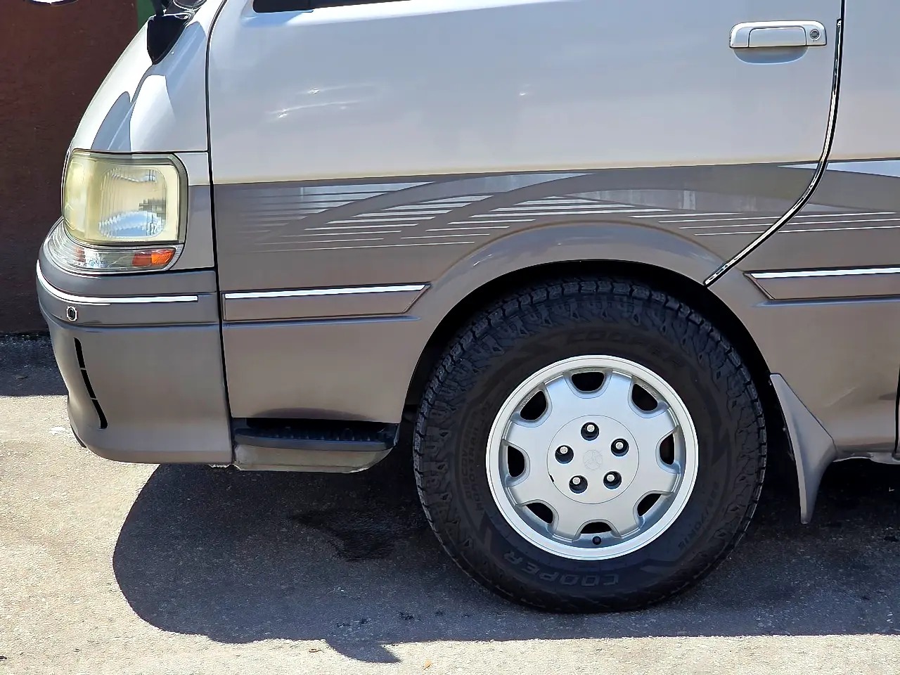 1998-toyota-hiace-super-custom-limited (15)
