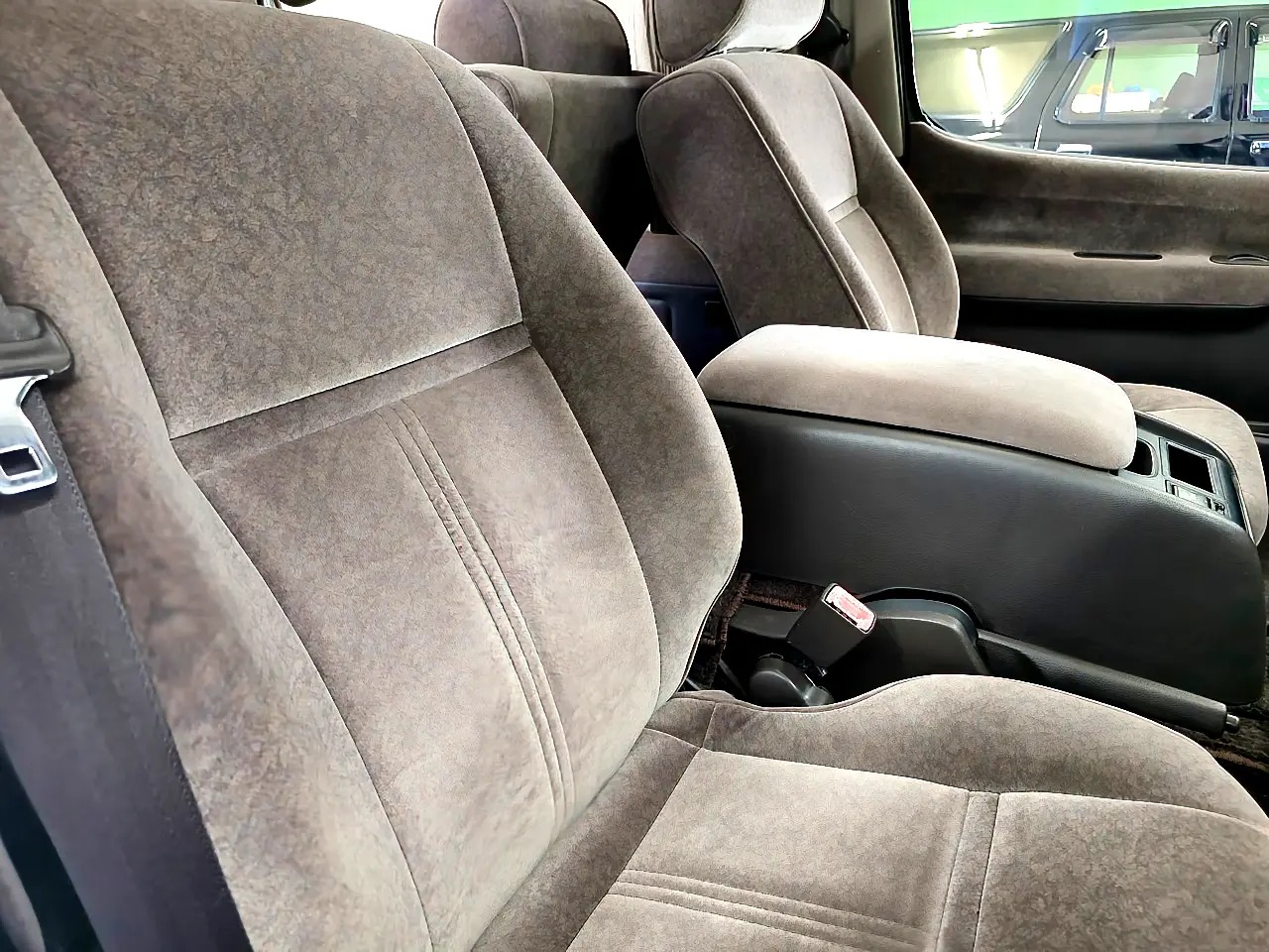 1998-toyota-hiace-super-custom-limited (5)
