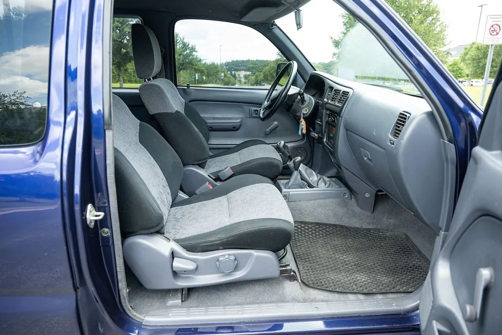 1998-toyota-hilux-extended-cab (40)