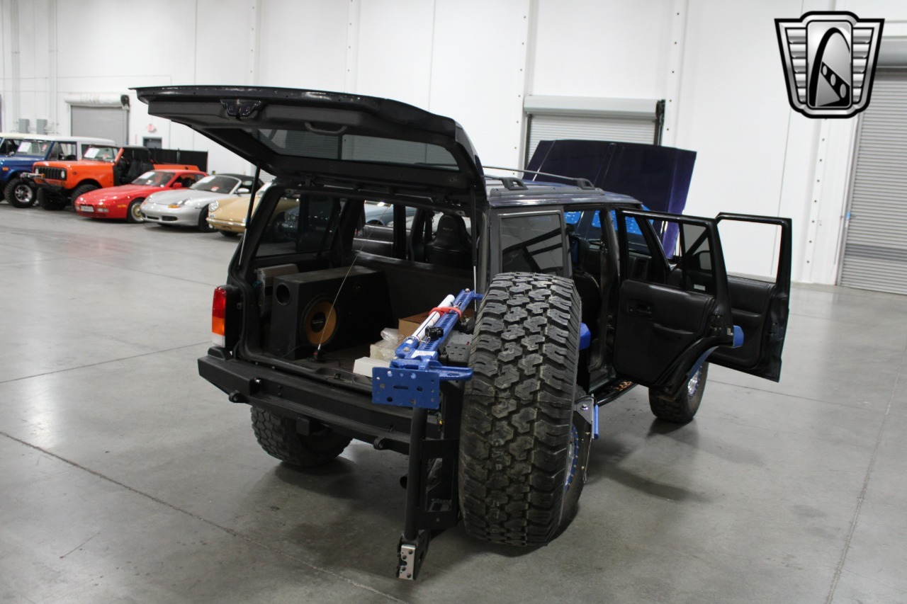 1999-jeep-cherokee-for-sale-in-vegas (105)