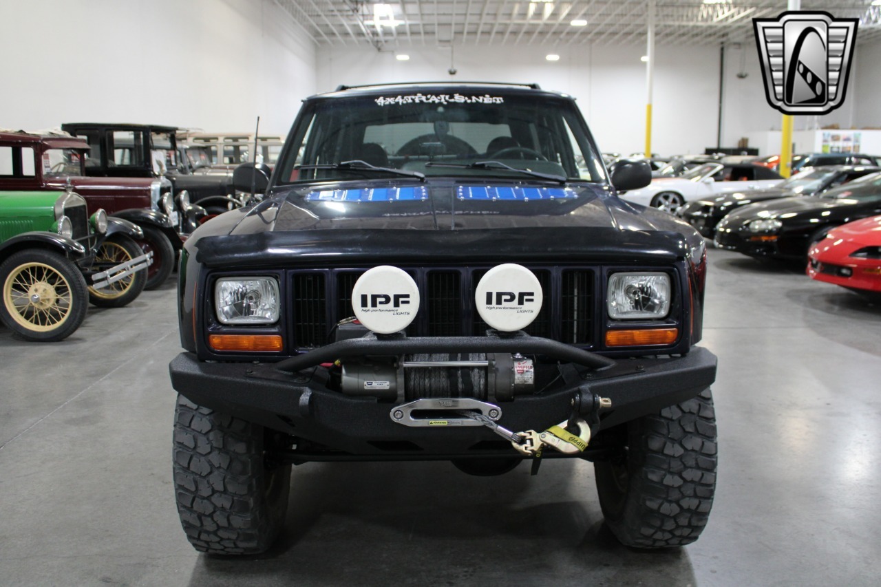 1999-jeep-cherokee-for-sale-in-vegas (126)