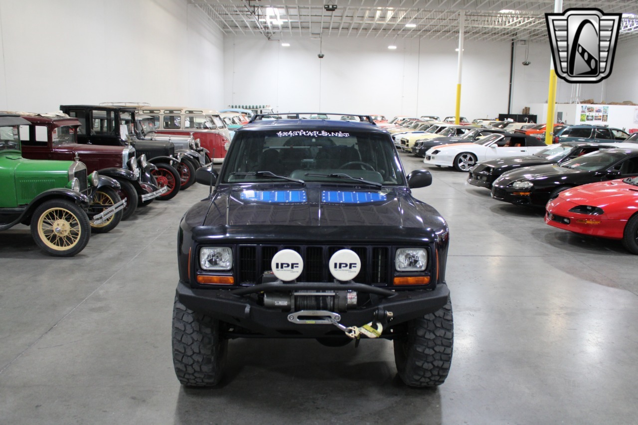 1999-jeep-cherokee-for-sale-in-vegas (133)