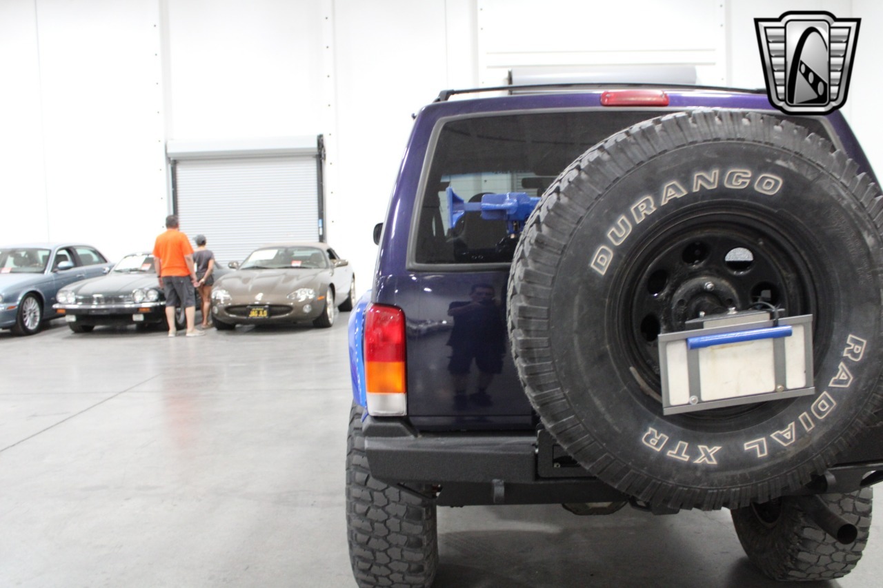 1999-jeep-cherokee-for-sale-in-vegas (68)