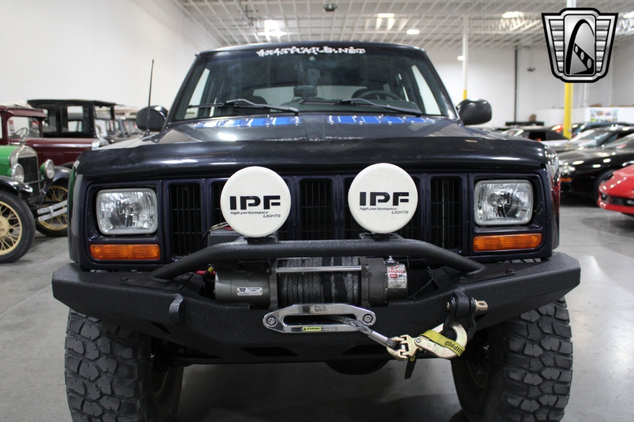 1999-jeep-cherokee-for-sale-in-vegas (75)
