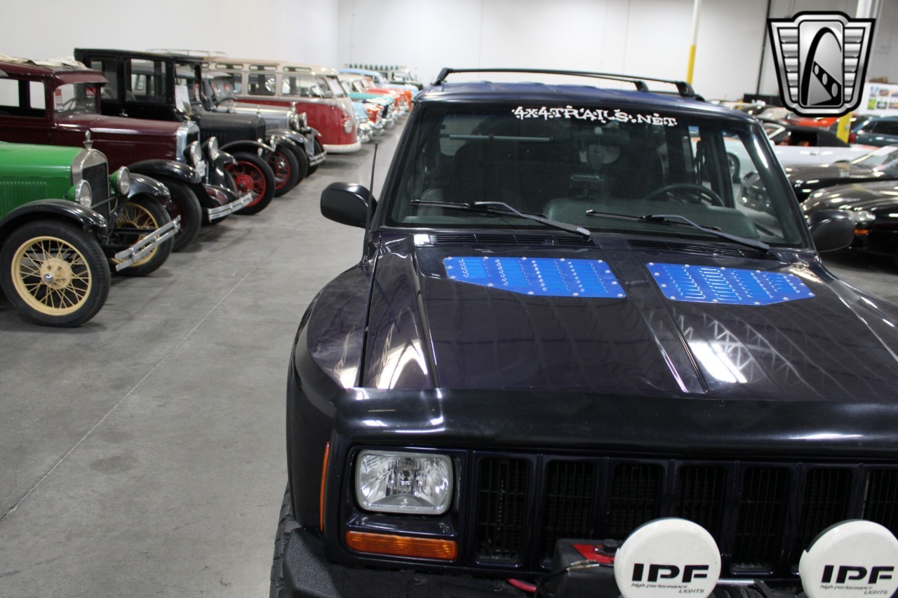 1999-jeep-cherokee-for-sale-in-vegas (85)