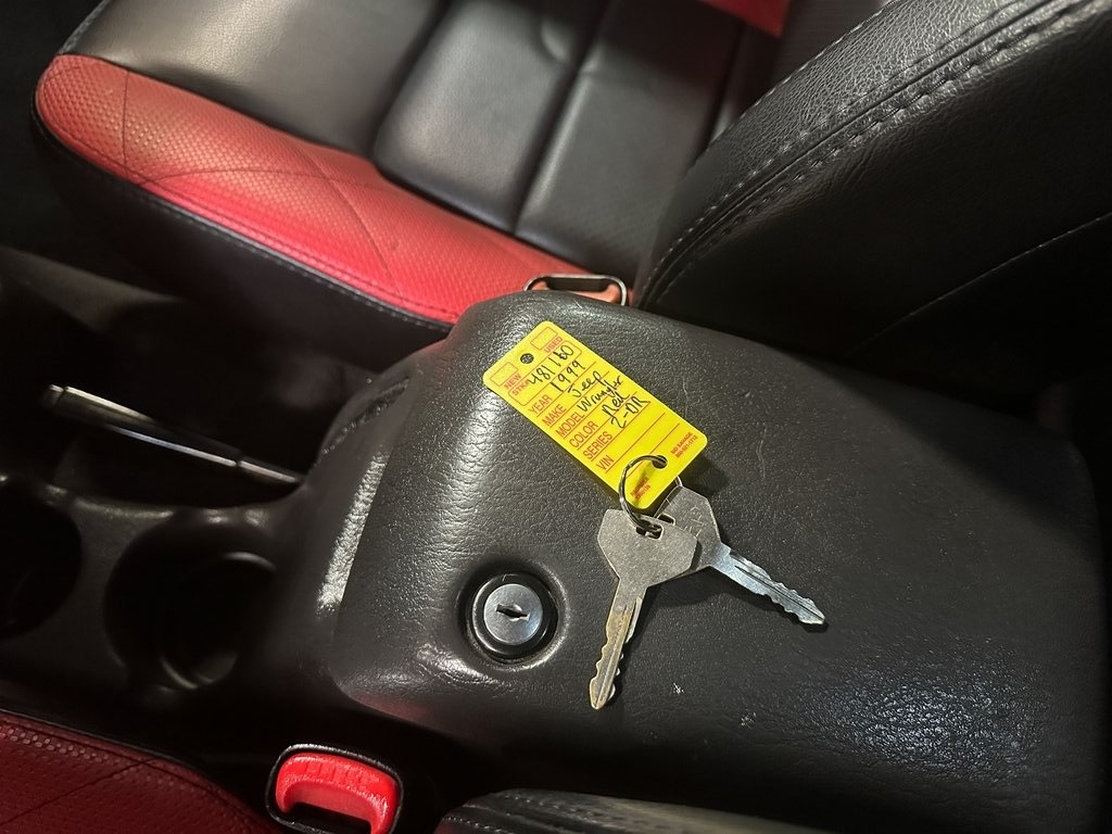 1999-jeep-wrangler-sport-south-dakota-for-sale (75)