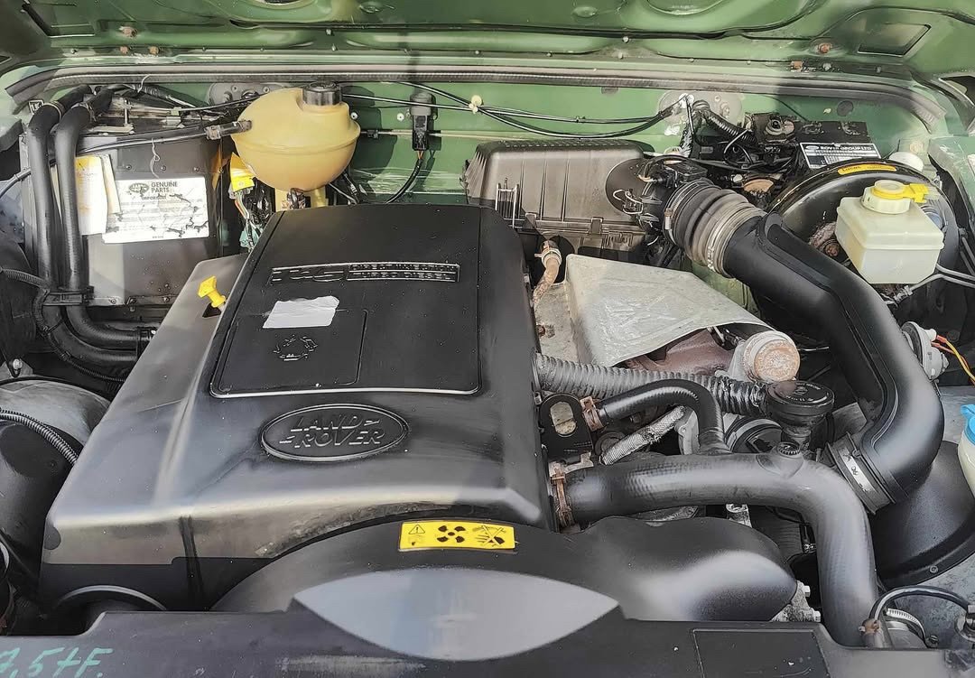 1999-land-rover-defender-110-td5-for-sale-07