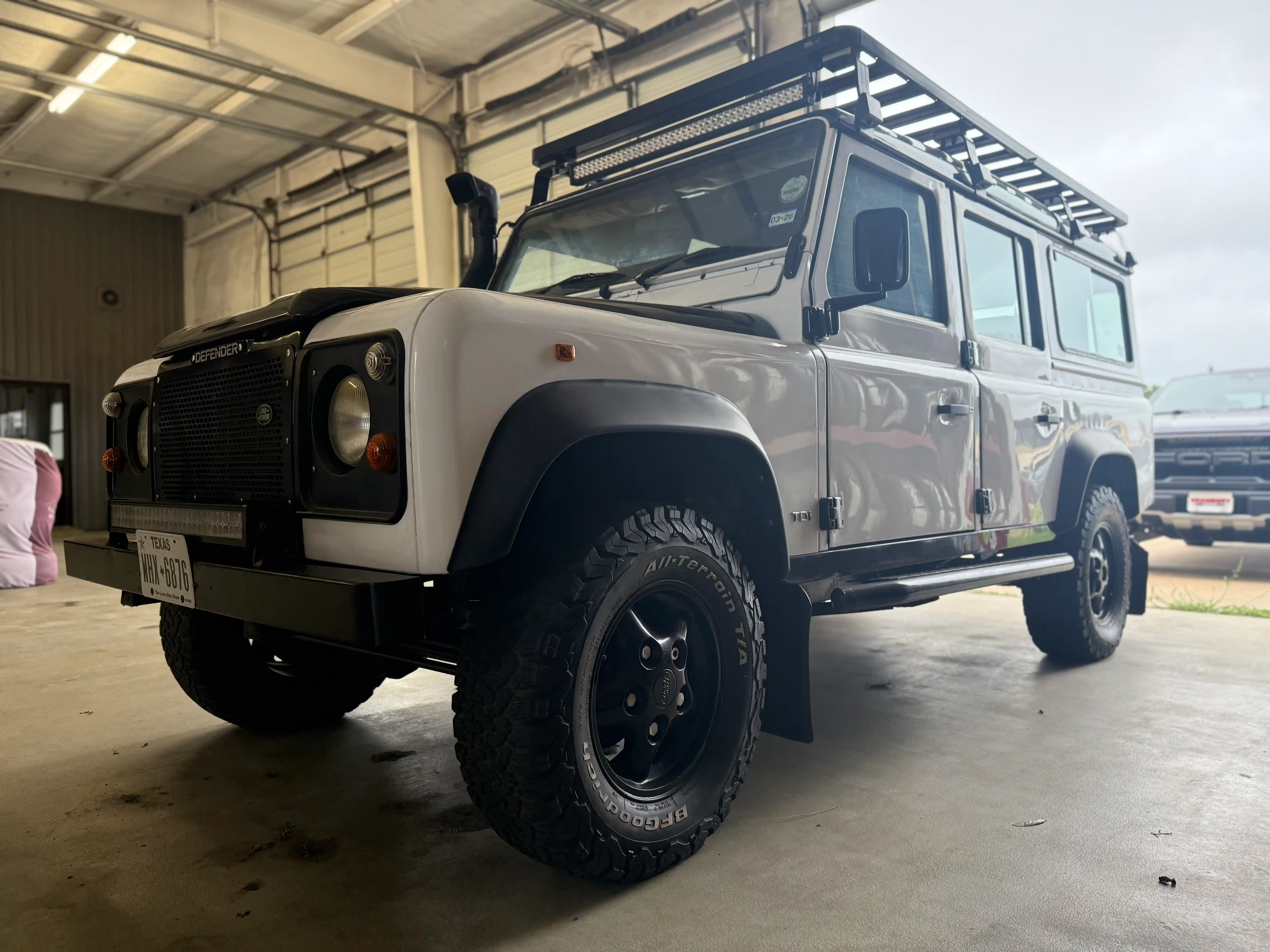 1999-land-rover-defender-300tdi-for-sale-06