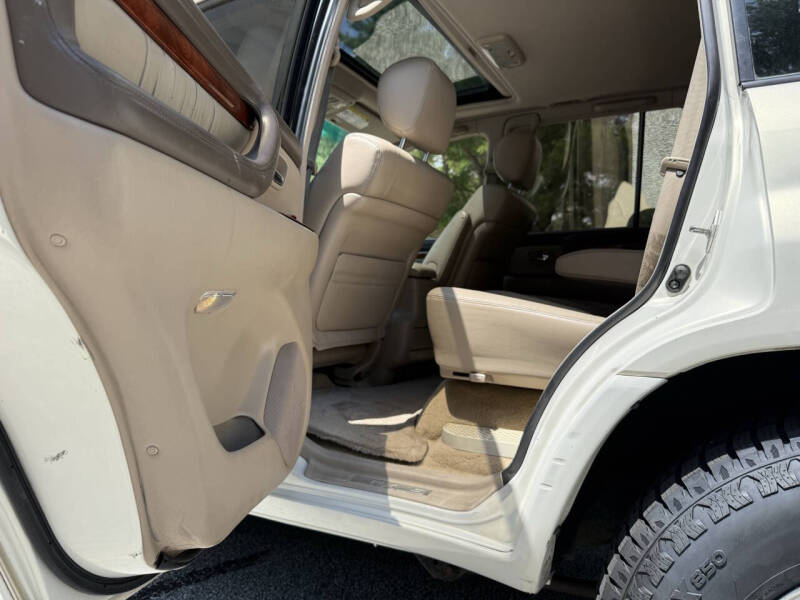 1999-lexus-lx-470-base-awd-4dr-suv (15)