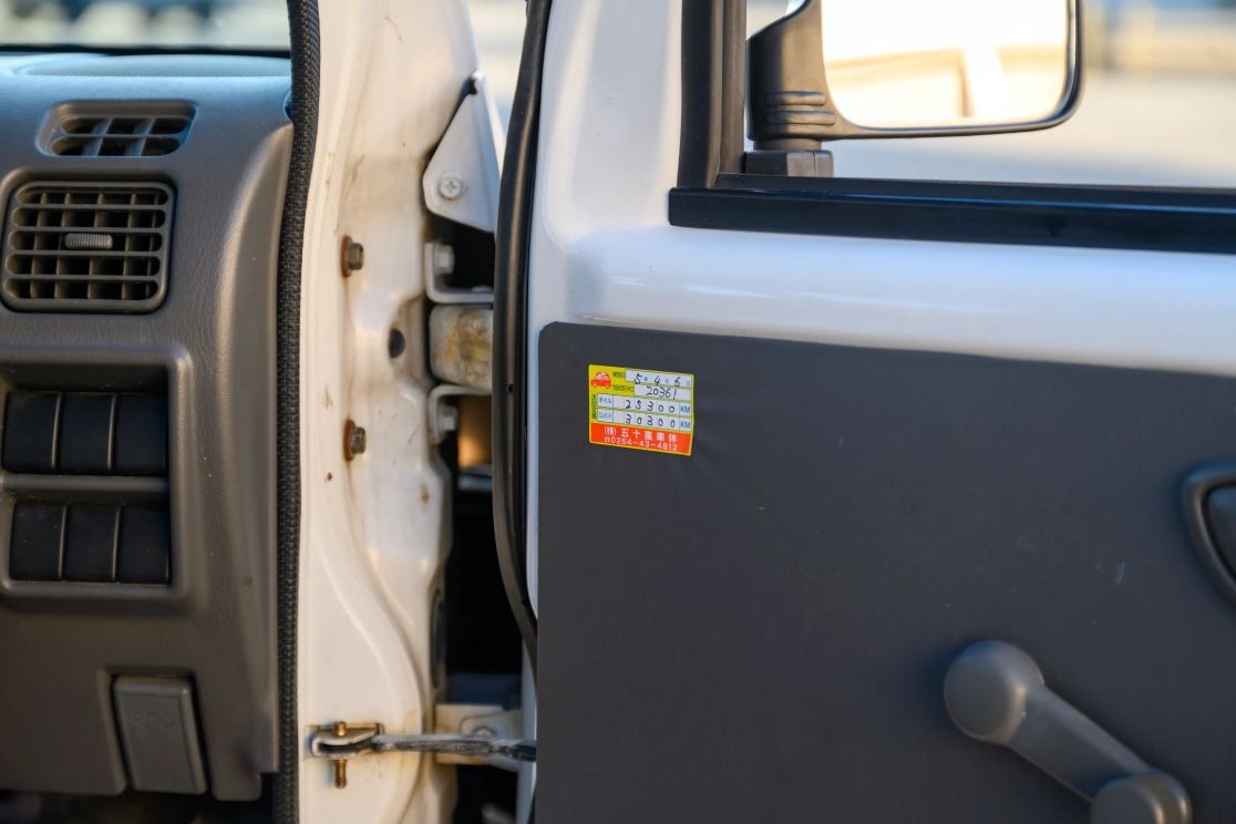 1999-suzuki-carry-for-sale (22)