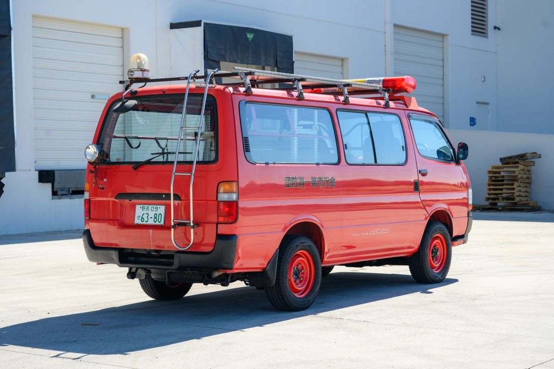 1999-toyota-hiace-fire-van (133)