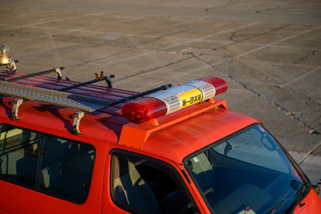 1999-toyota-hiace-fire-van (62)