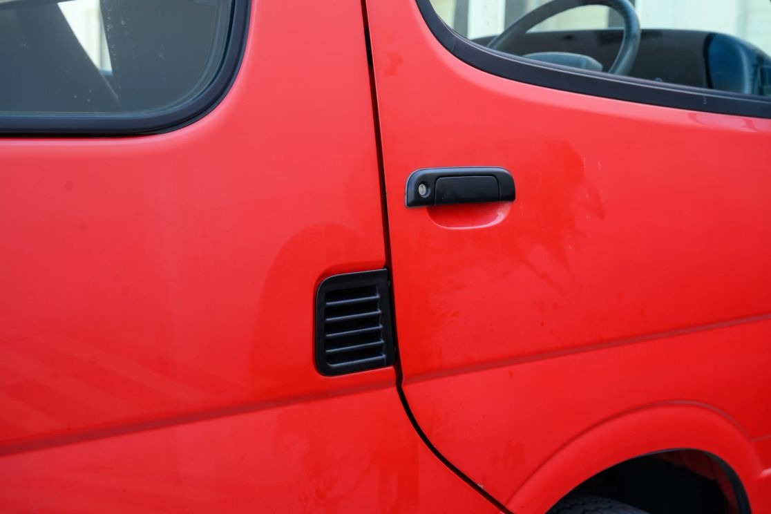 1999-toyota-hiace-fire-van (67)