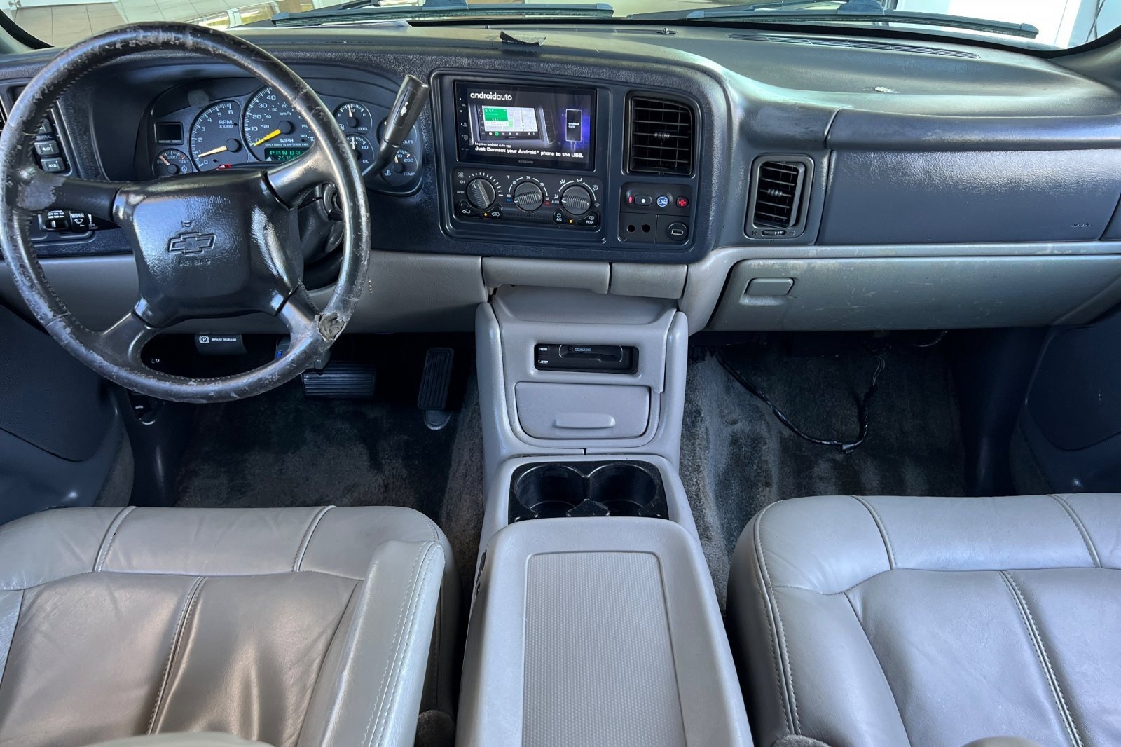 2000-chevrolet-suburban-lt-4wd-for-sale-salem-or-12
