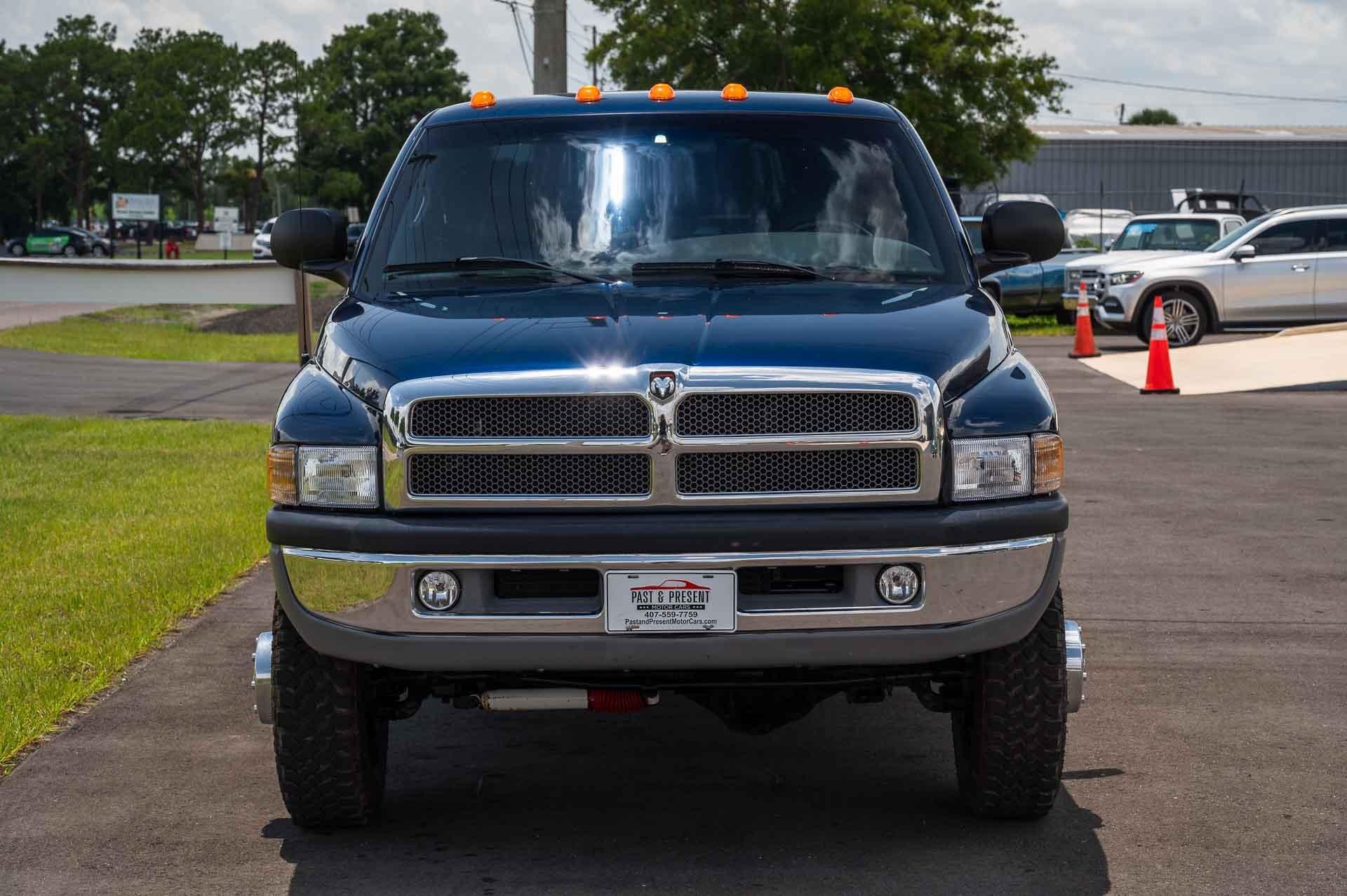 2000-dodge-ram-3500-slt-dually-for-sale-08