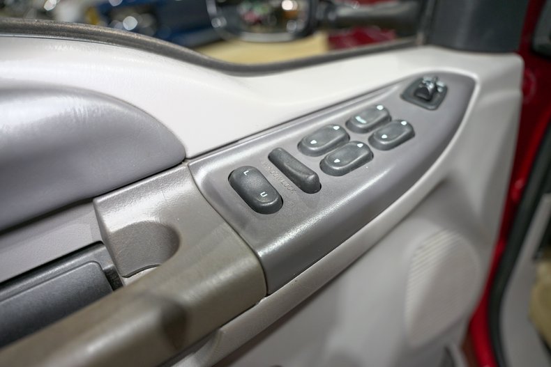 2000-ford-excursion-xlt (22)
