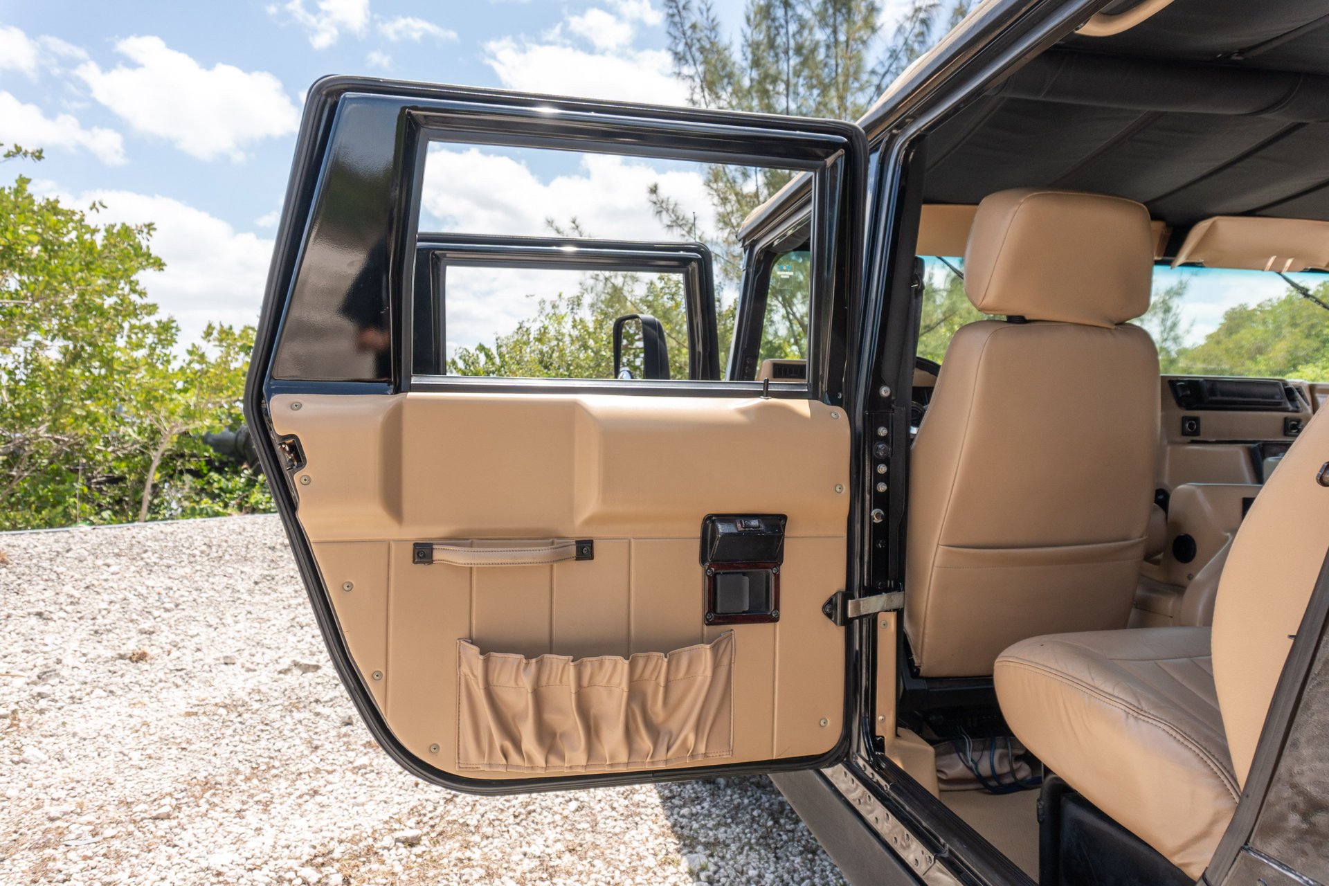 2000-hummer-h1 (57)