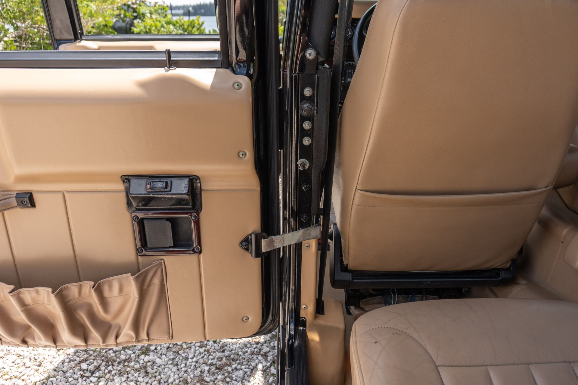 2000-hummer-h1 (59)