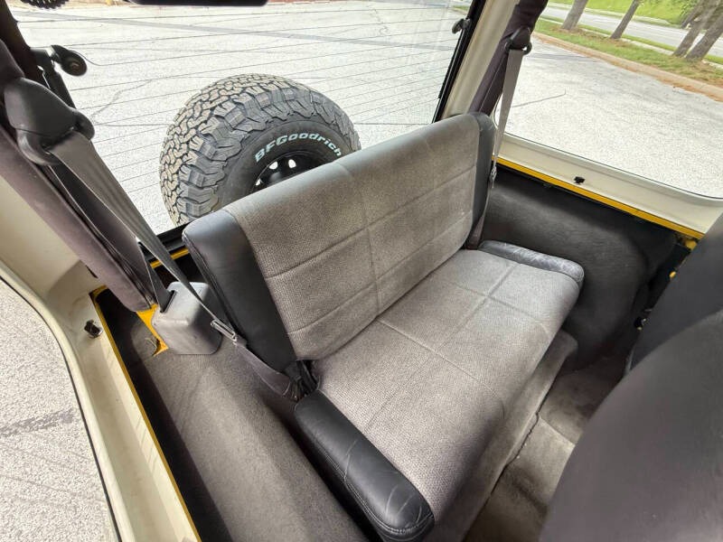 2000-jeep-wrangler-for-sale-hagerstown-maryland (16)