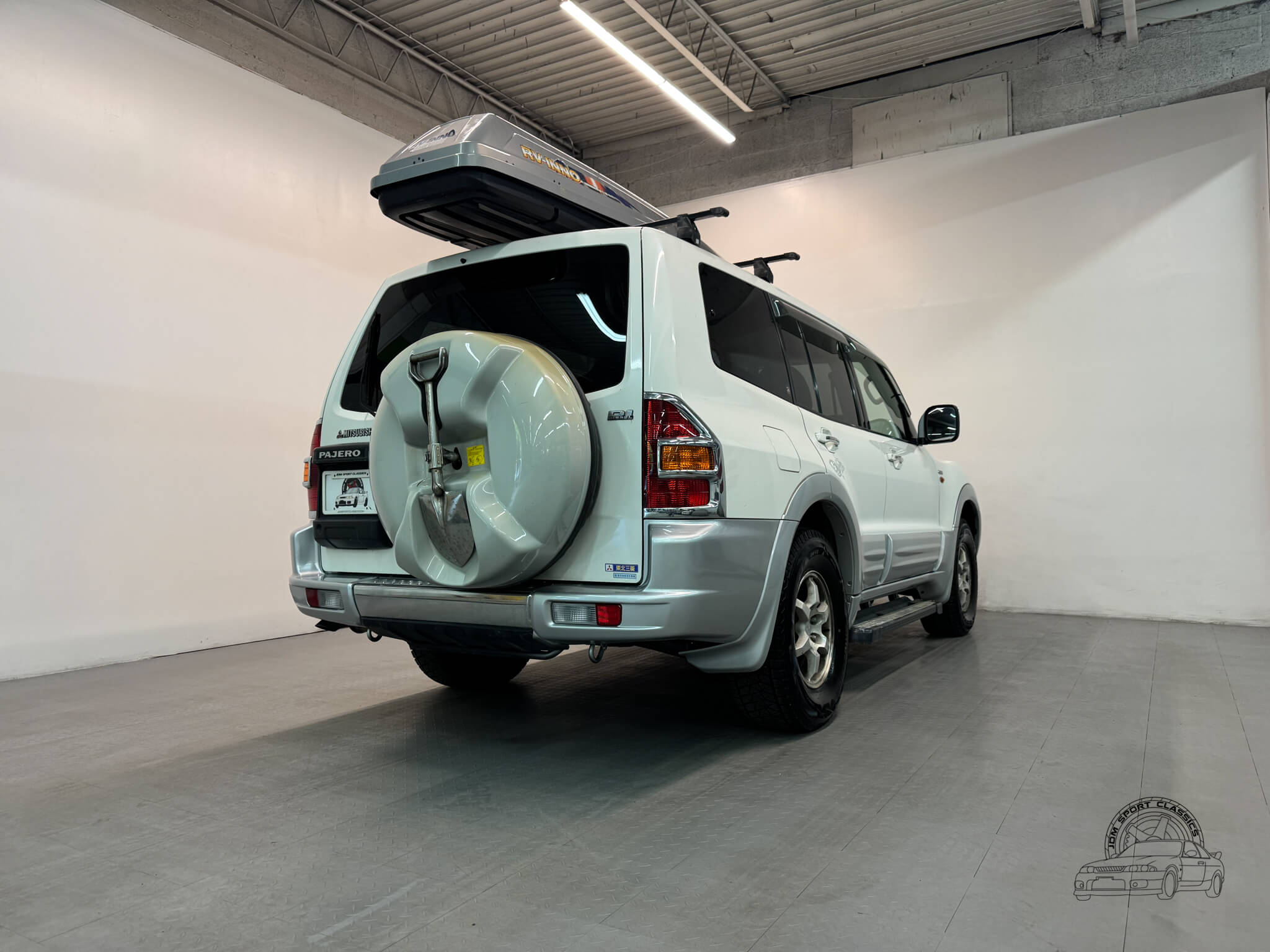2000-mitsubishi-pajero-super-exceed-for-sale-11
