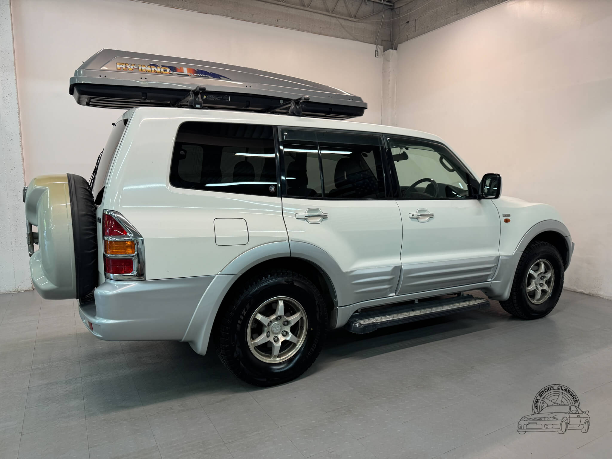 2000-mitsubishi-pajero-super-exceed-for-sale-13