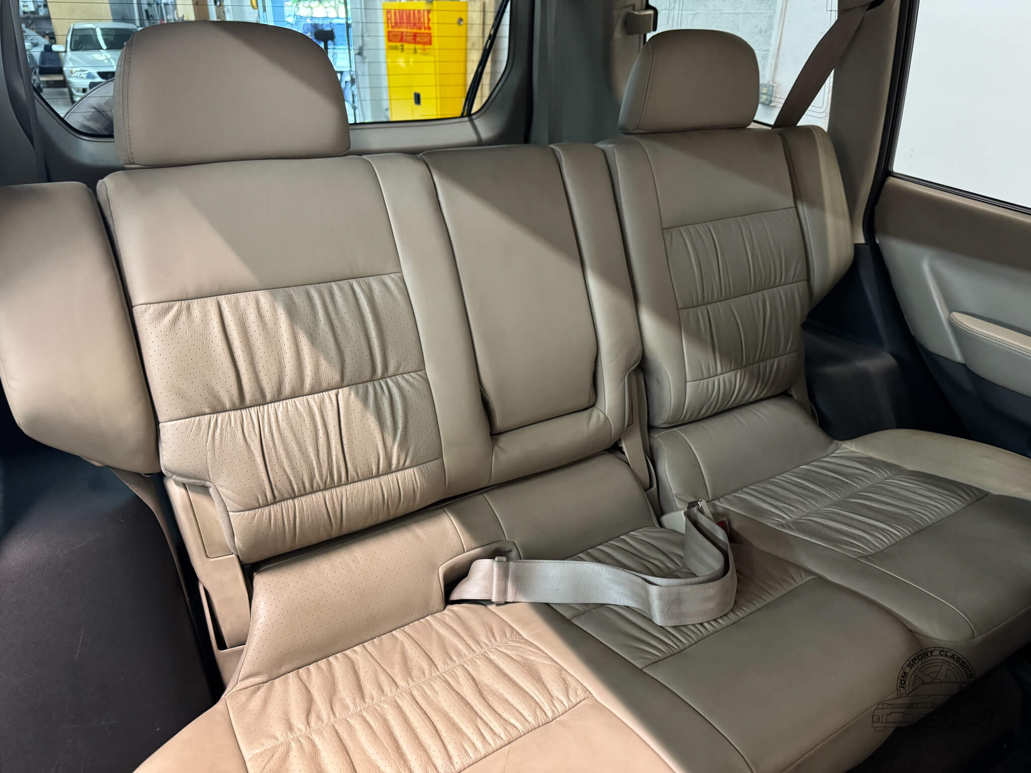 2000-mitsubishi-pajero-super-exceed-for-sale-18