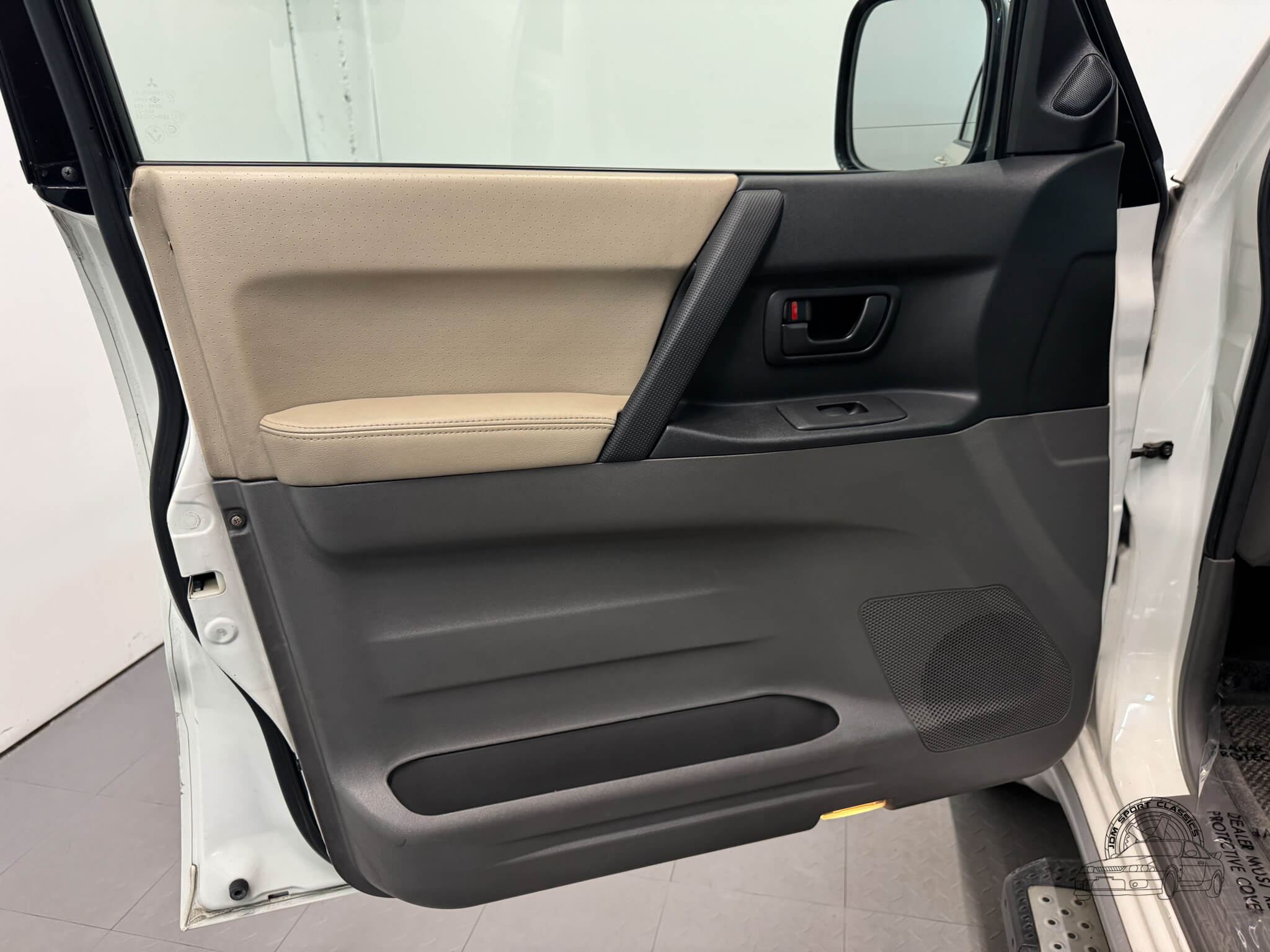 2000-mitsubishi-pajero-super-exceed-for-sale-20
