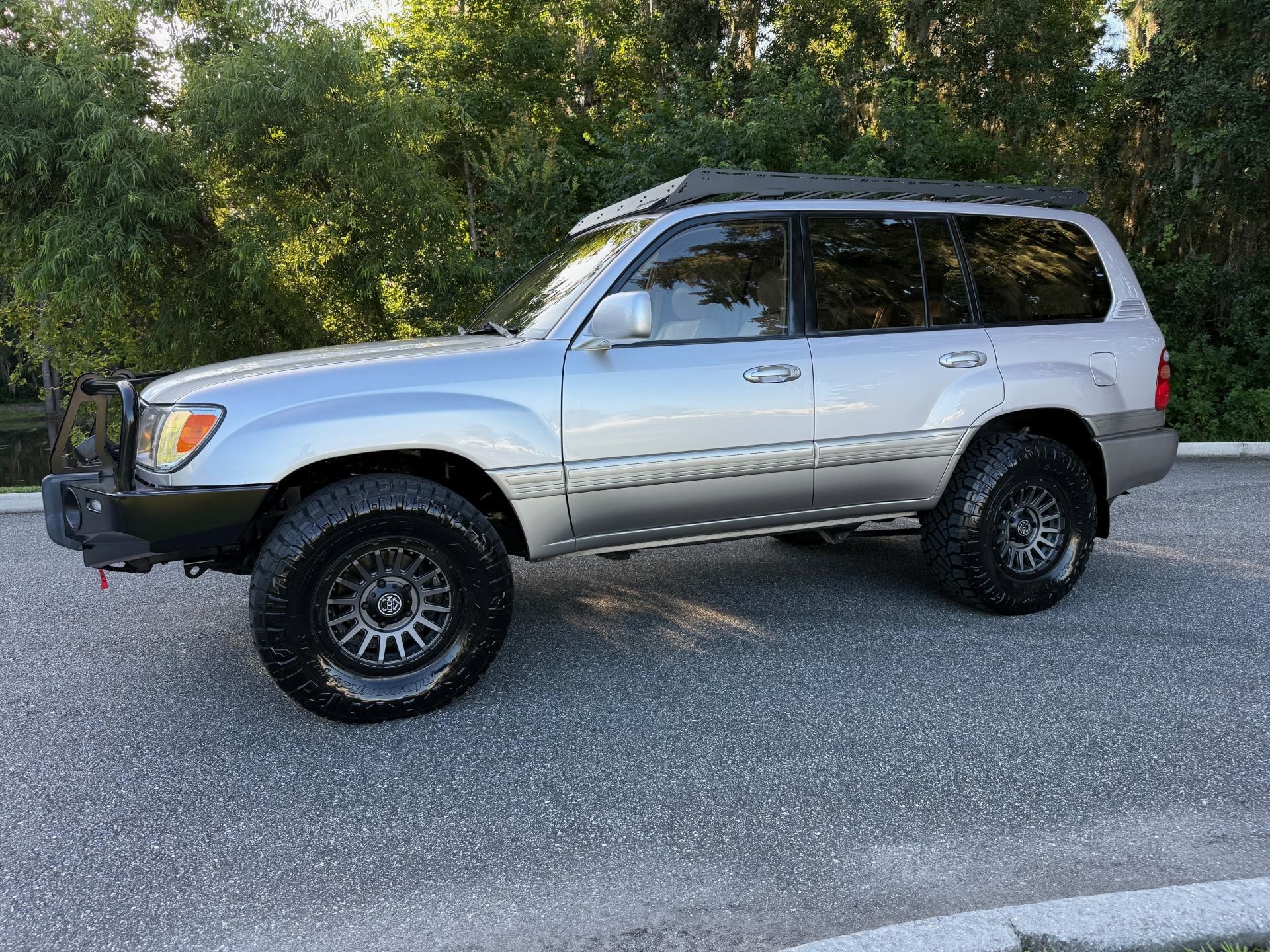 2000-toyota-land-cruiser-100 (24)
