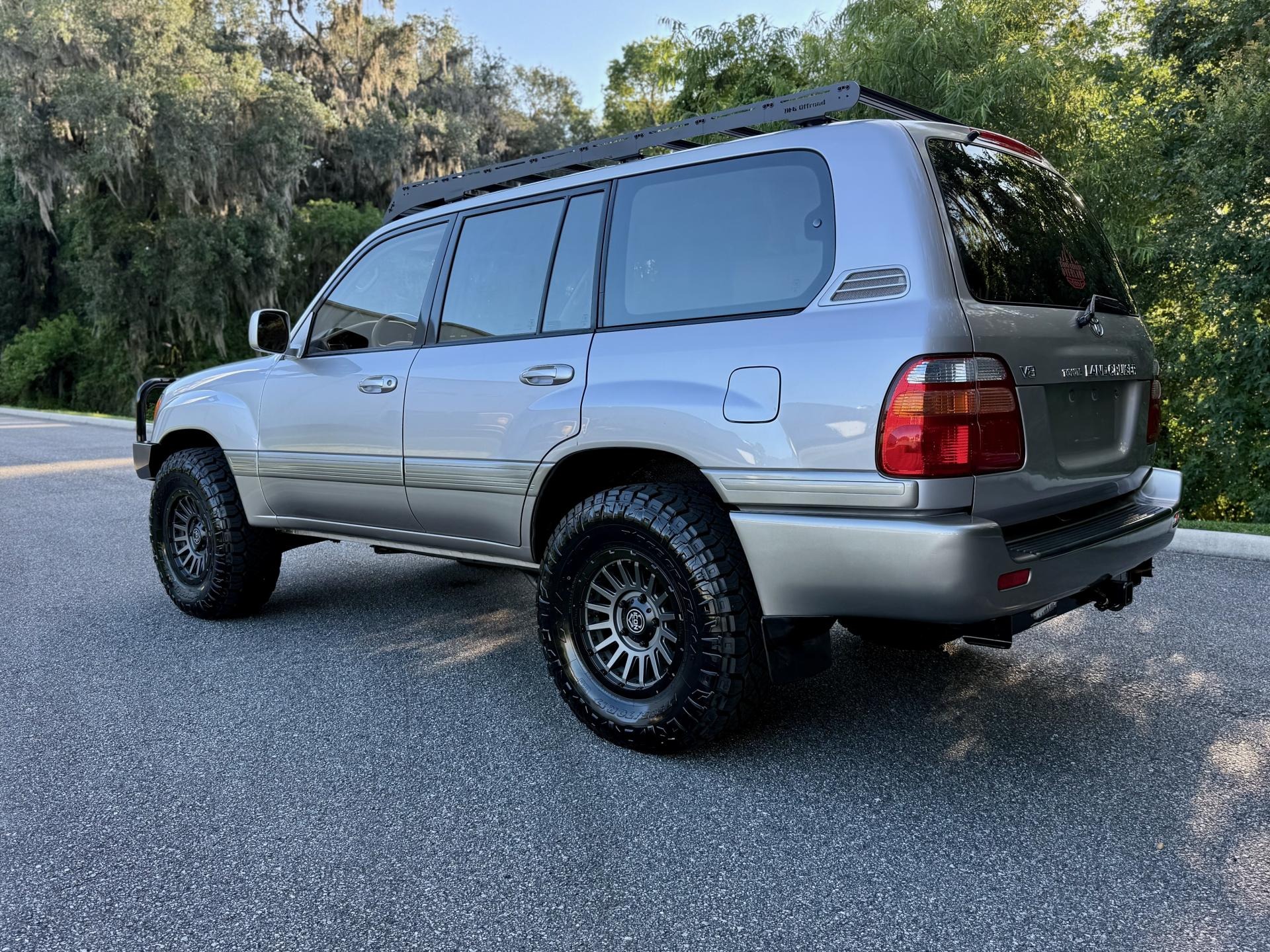 2000-toyota-land-cruiser-100 (26)