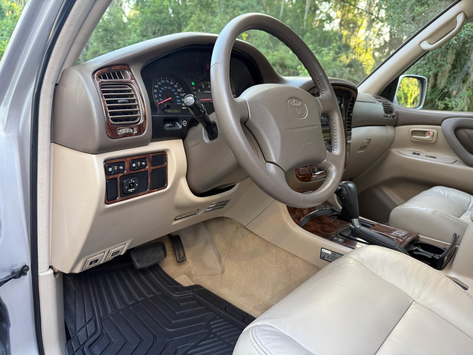 2000-toyota-land-cruiser-100 (7)