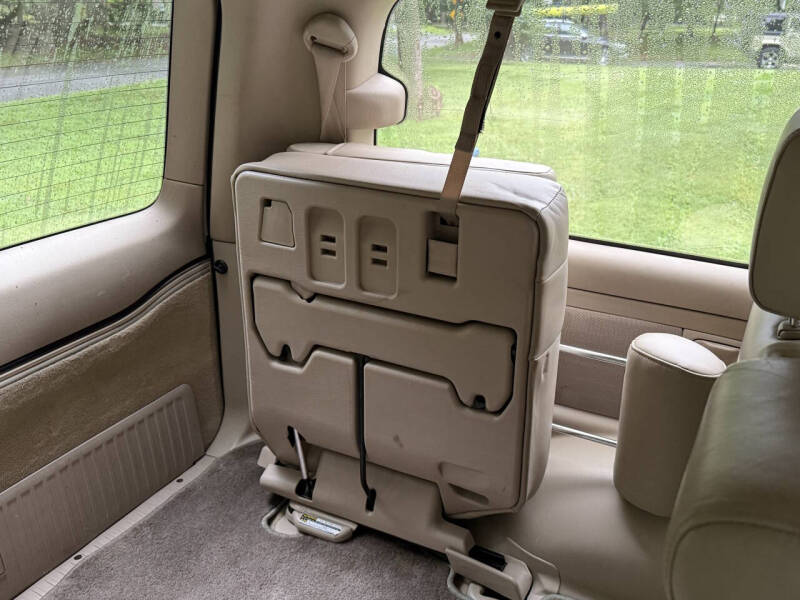2001-lexus-lx-470-base-4wd-4dr-suv (15)