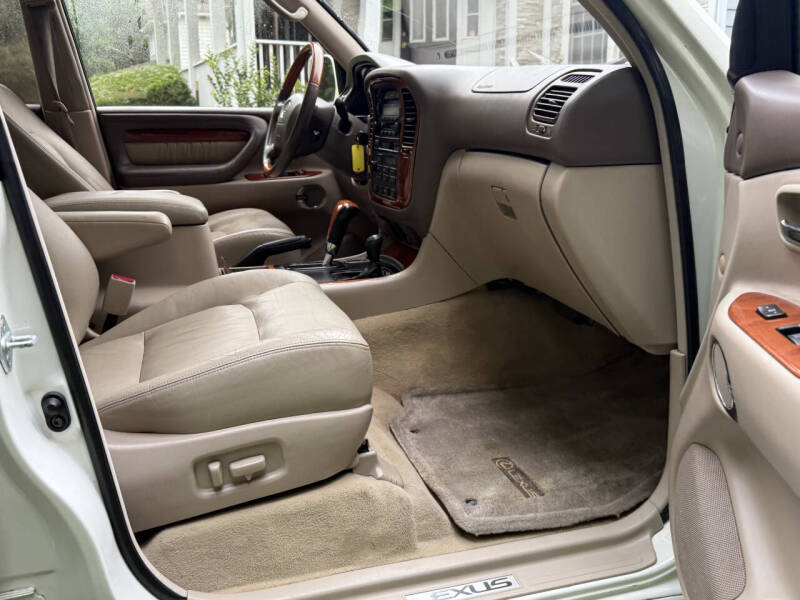 2001-lexus-lx-470-base-4wd-4dr-suv (16)
