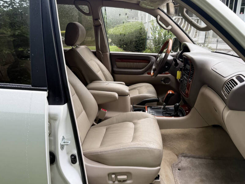 2001-lexus-lx-470-base-4wd-4dr-suv (17)