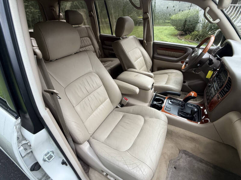 2001-lexus-lx-470-base-4wd-4dr-suv (18)