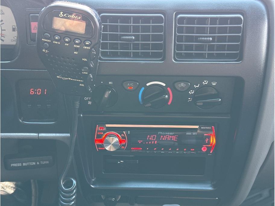 2001-toyota-tacoma-double-cab-for-sale-15
