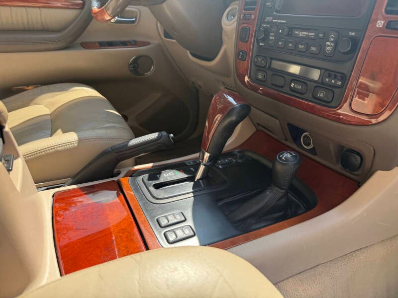 2002-lexus-lx-470-maryland (18)