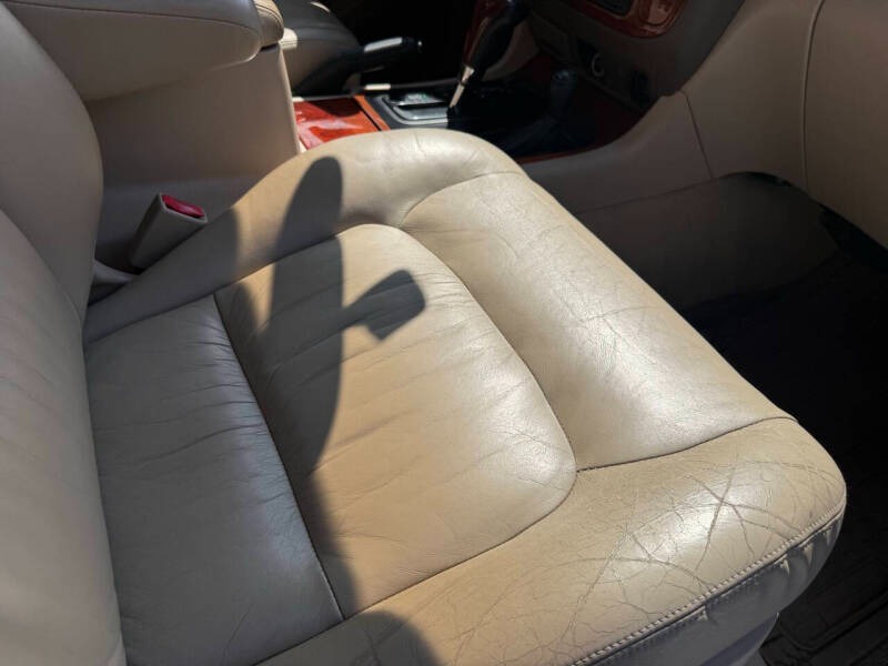 2002-lexus-lx-470-maryland