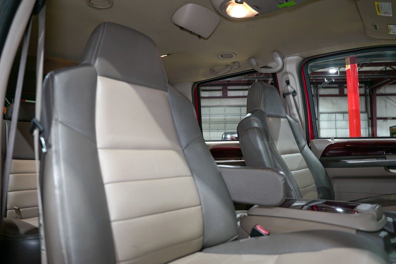 2004-ford-excursion-eddie-bauer (15)