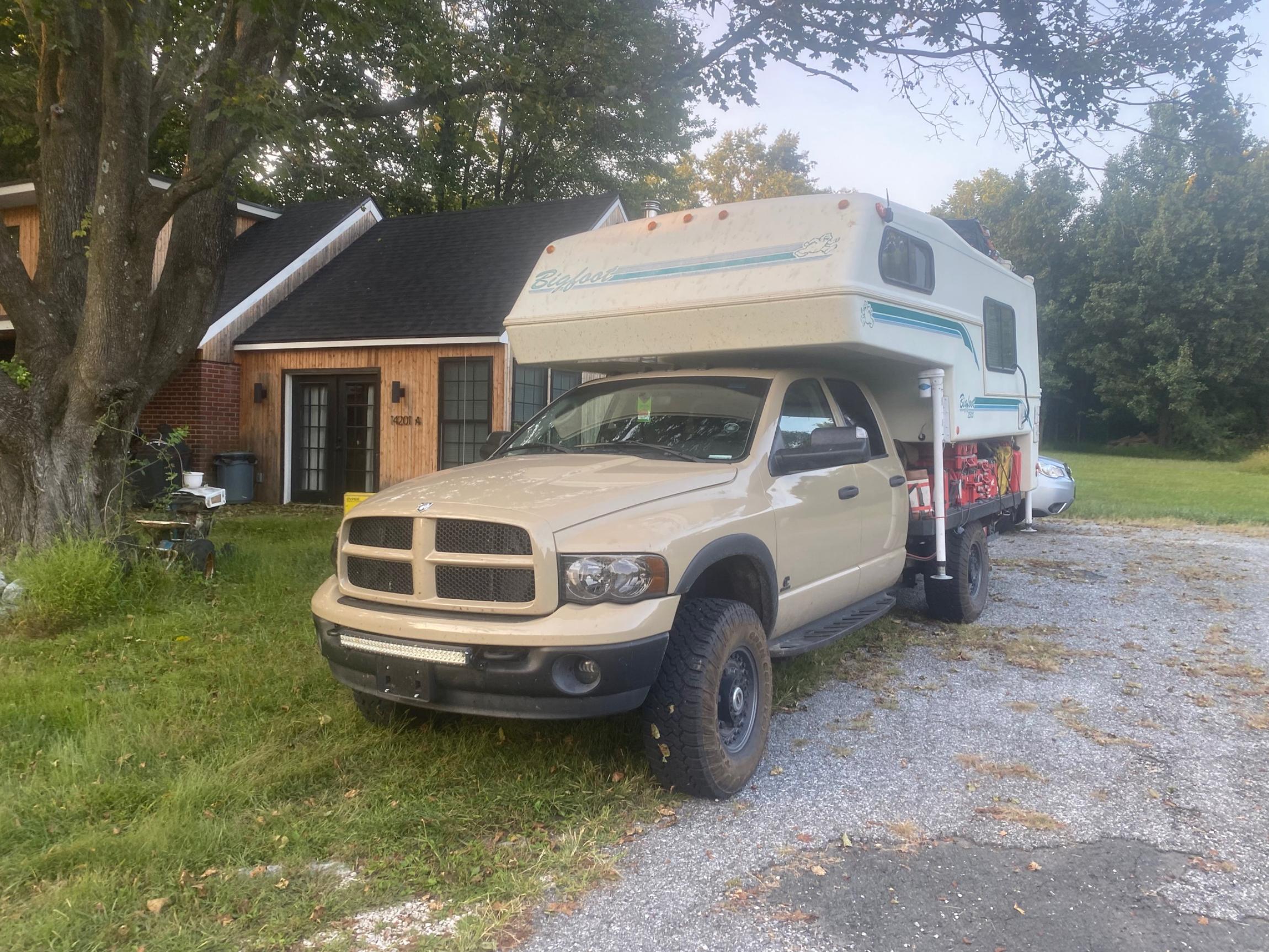 2005-dodge-ram-2500-expedition-vehicle-for-sale-silver-sprint-md-01