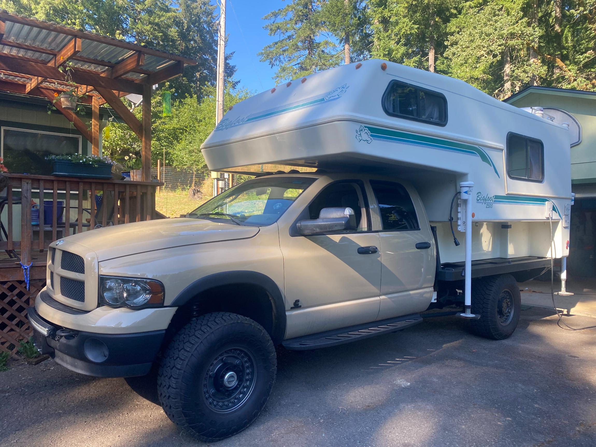 2005-dodge-ram-2500-expedition-vehicle-for-sale-silver-sprint-md-06