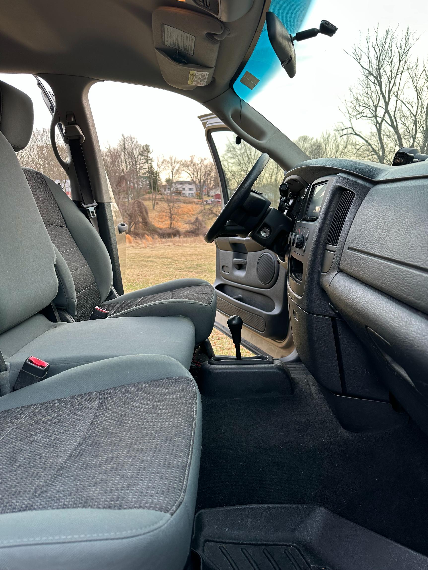 2005-dodge-ram-2500-expedition-vehicle-for-sale-silver-sprint-md-13
