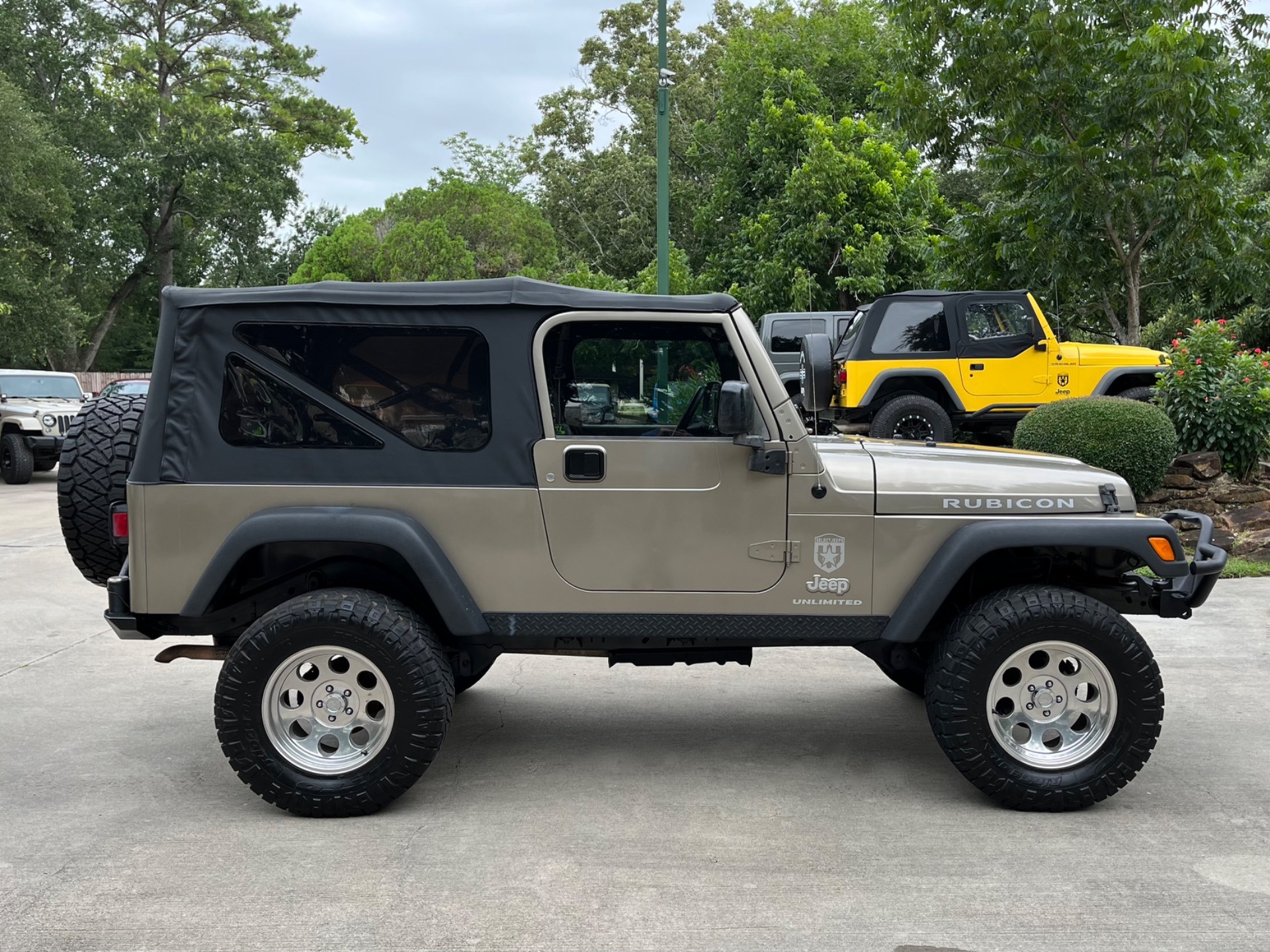 2005-jeep-wrangler-unlimited-rubicon-for-sale (10)