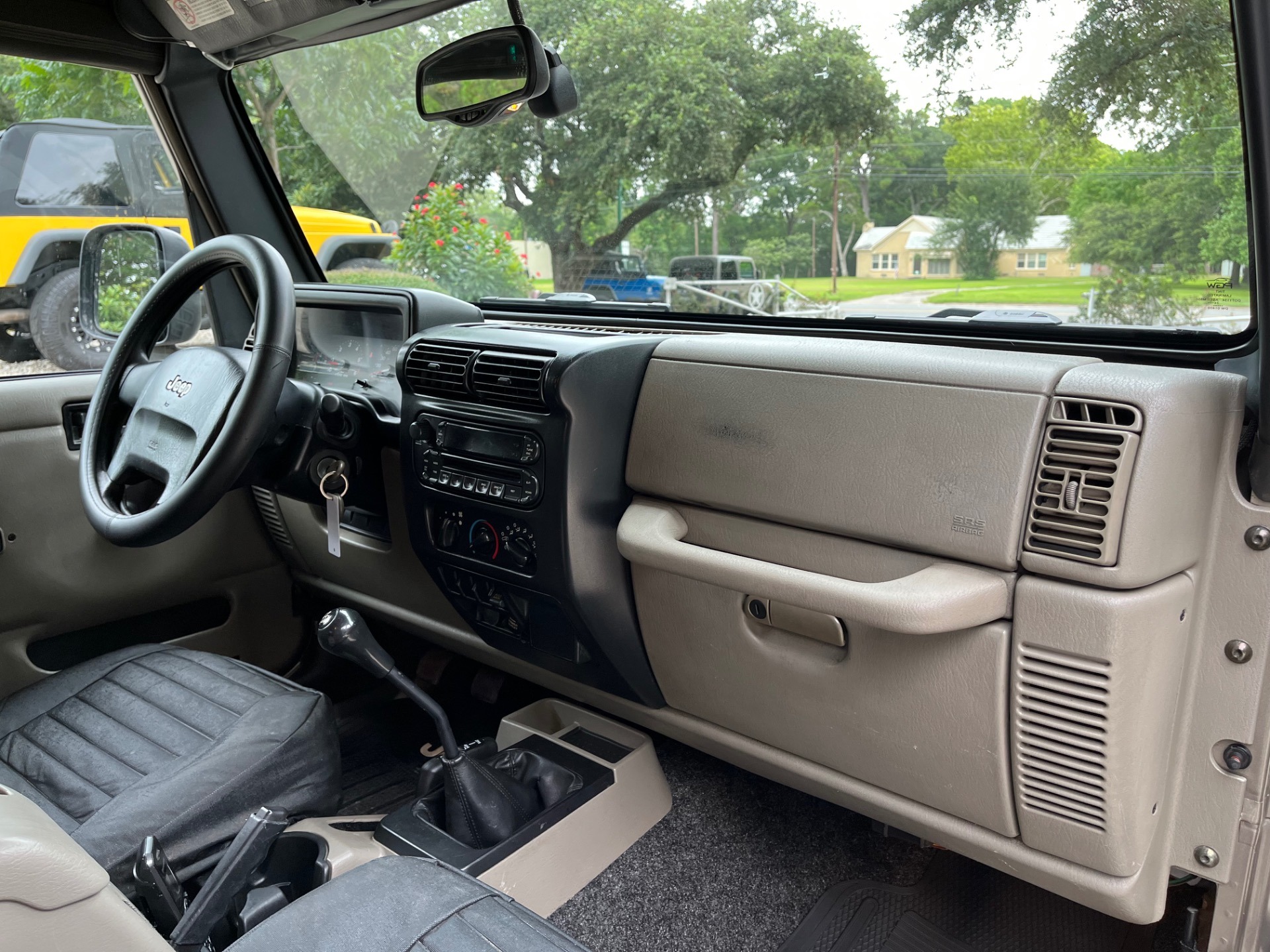 2005-jeep-wrangler-unlimited-rubicon-for-sale (3)