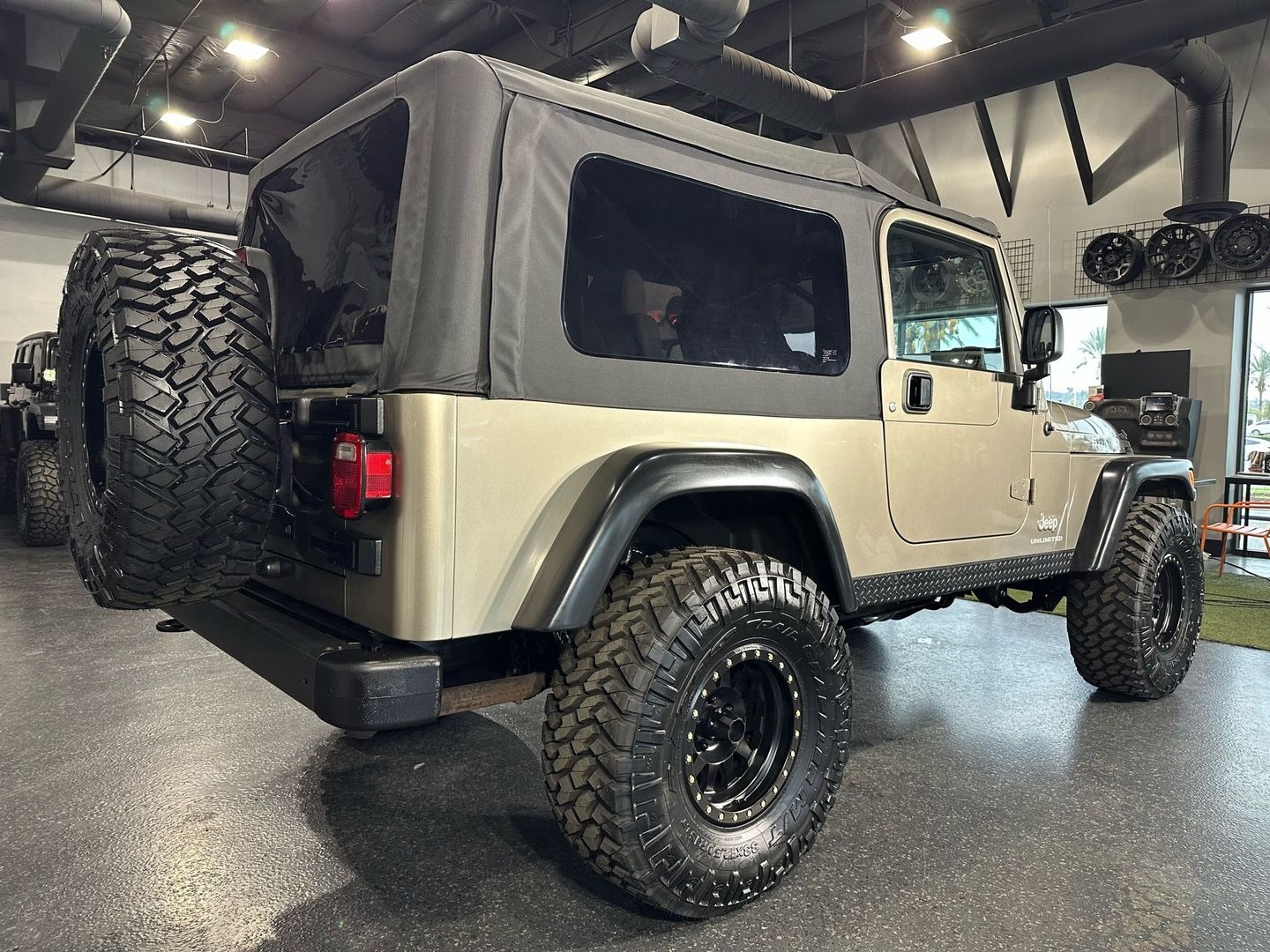 2006-jeep-wrangler-rubicon-unlimted-for-sale-anaheim-ca-17