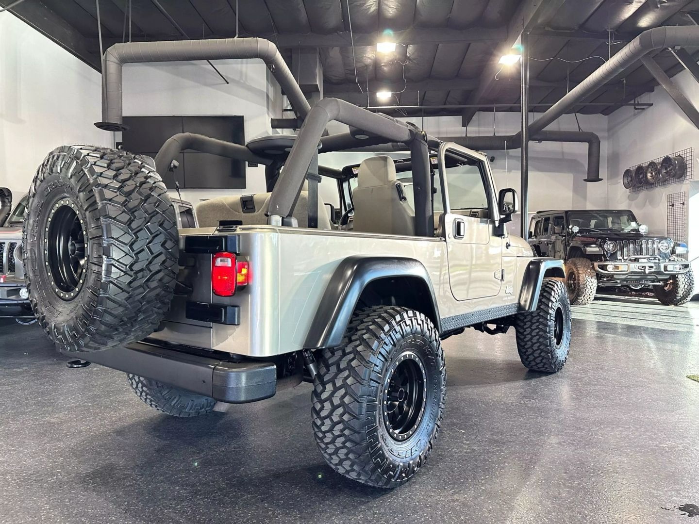 2006-jeep-wrangler-rubicon-unlimted-for-sale-anaheim-ca-40