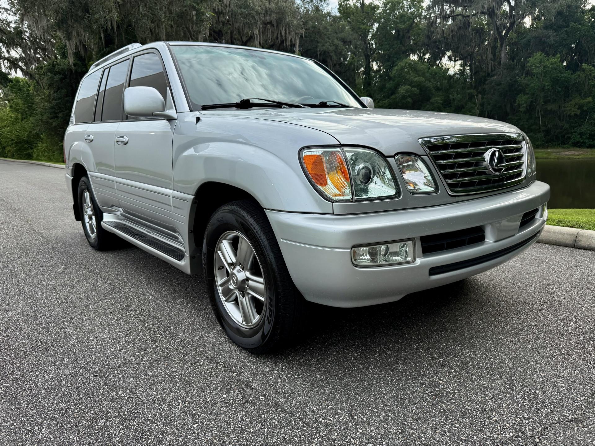 2006-lexus-lx-470 (2)